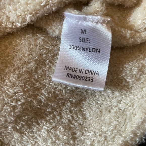 Medium Cream Lottie Moss V-neck Cardigan Sweater from PacSun - Picture 4 of 5